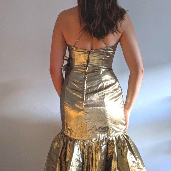 1970’s Hollywood Glam Dress w Ruching & Side Bow - Picture 6 of 6
